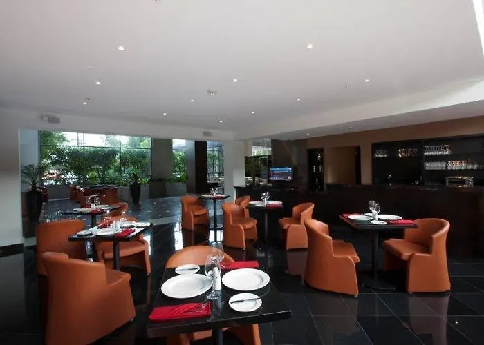 Krystal Urban Aeropuerto Ciudad De 4*